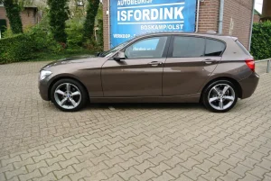 BMW 1-serie 118i High Executive, foto 2
