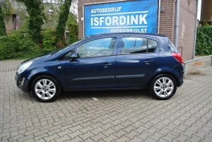 Opel Corsa 1.4-16V Edition, foto 2